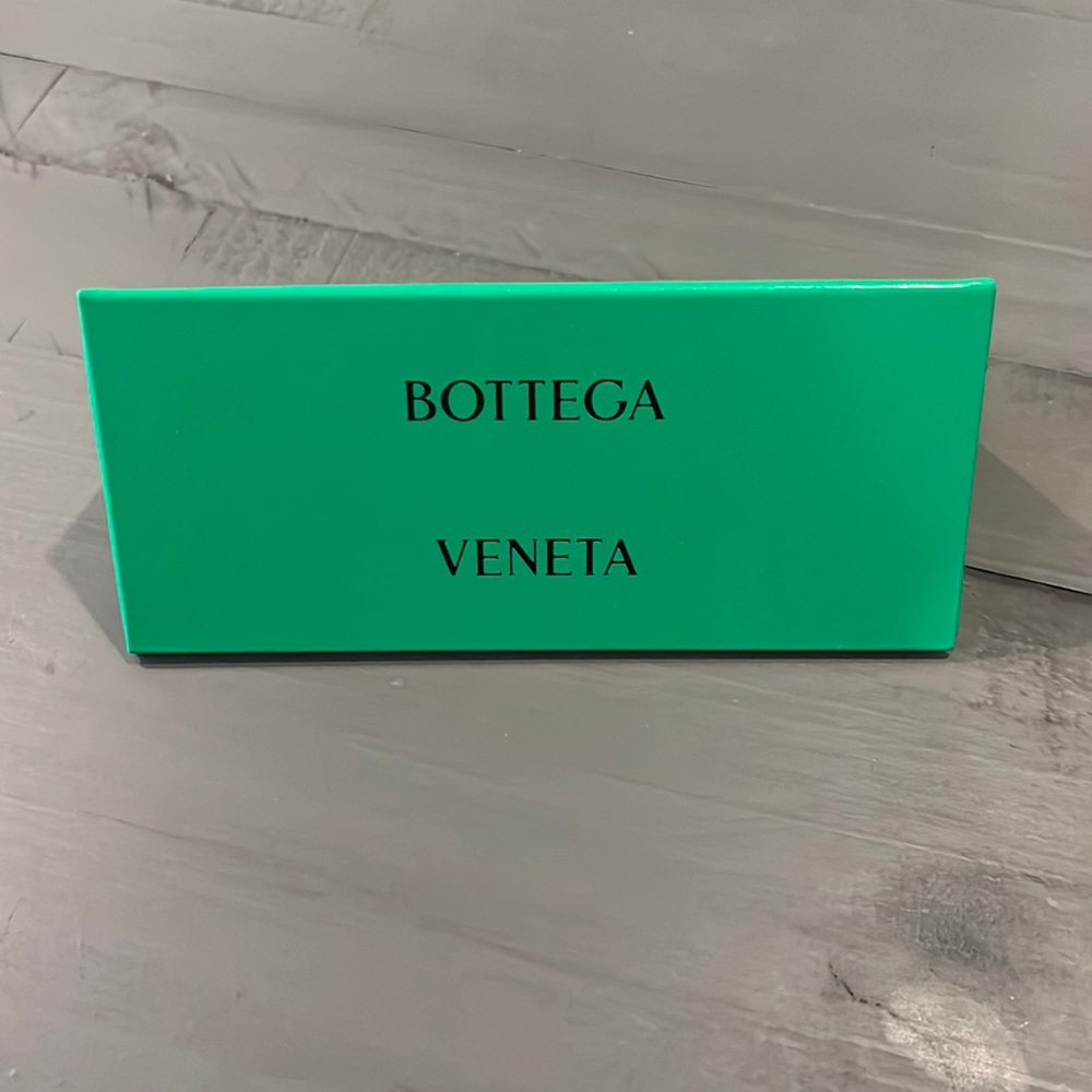 NEW Bottega Veneta Sunglass Case